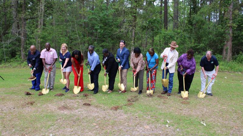 Charleston County Parks breaks ground on renovations for Wiltown Community Center Park