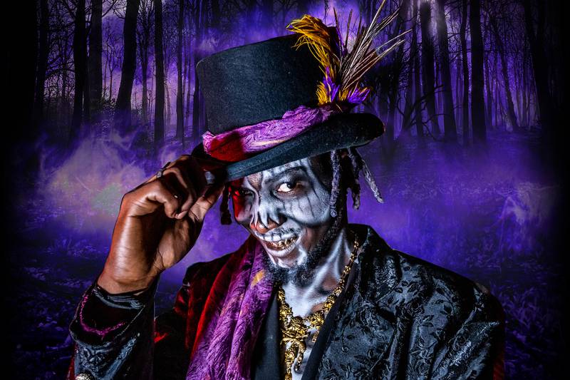 Enter for your chance to win a 5-pack of VIP tickets to Boone Hall Fright Nights!