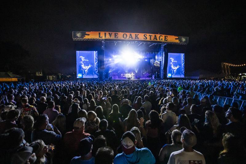 Darius Rucker’s Riverfront Revival schedule released