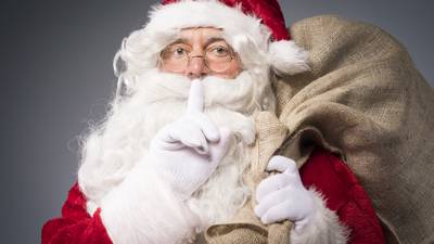 Take the family to “Mingle with Kringle”